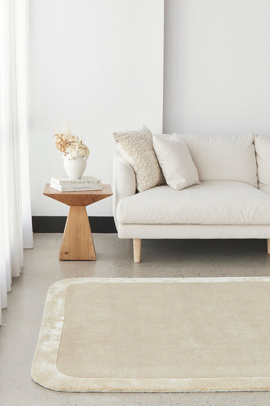 Hand-Tufted NZ Wool & Viscose Husk Rug