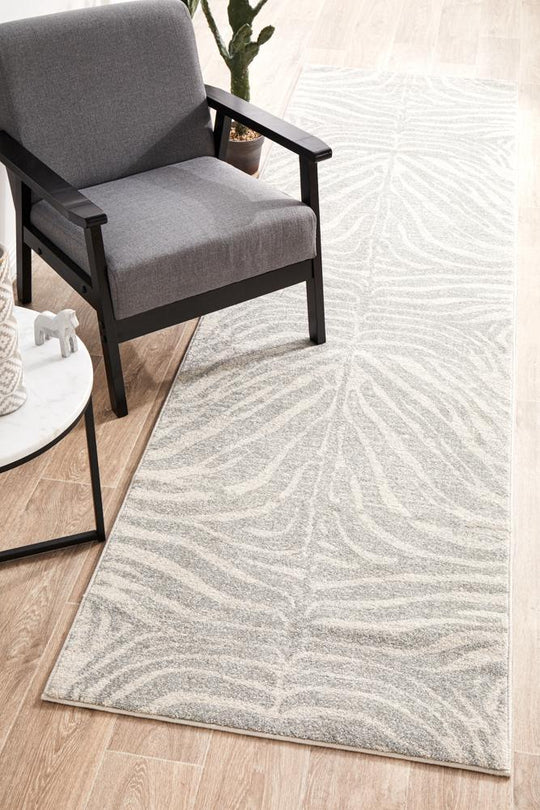 Apadana  Anahita Silver Runner Rug