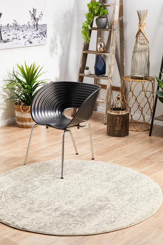 Esme Dream White Silver Transitional Round Rug