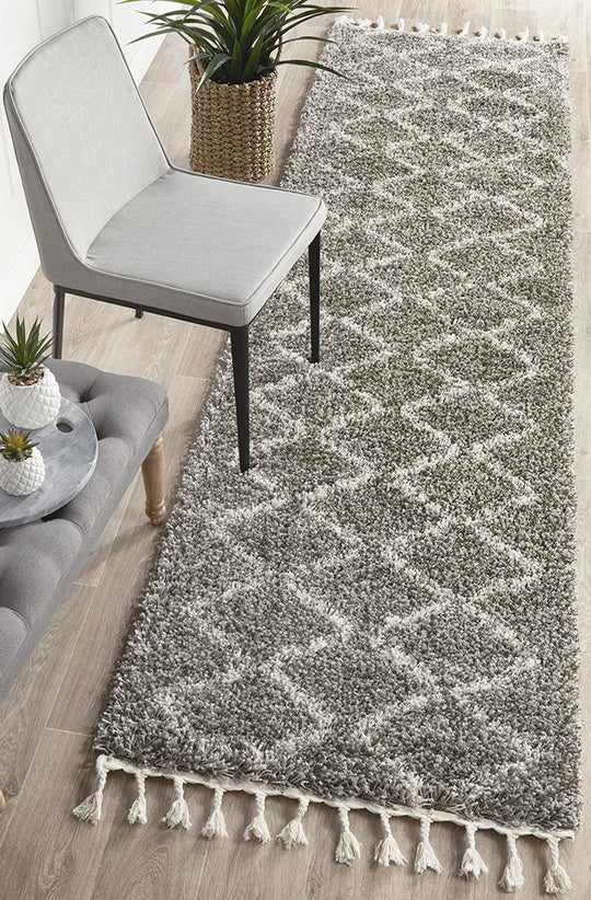 Lily Grey Fringed Runner Rug
