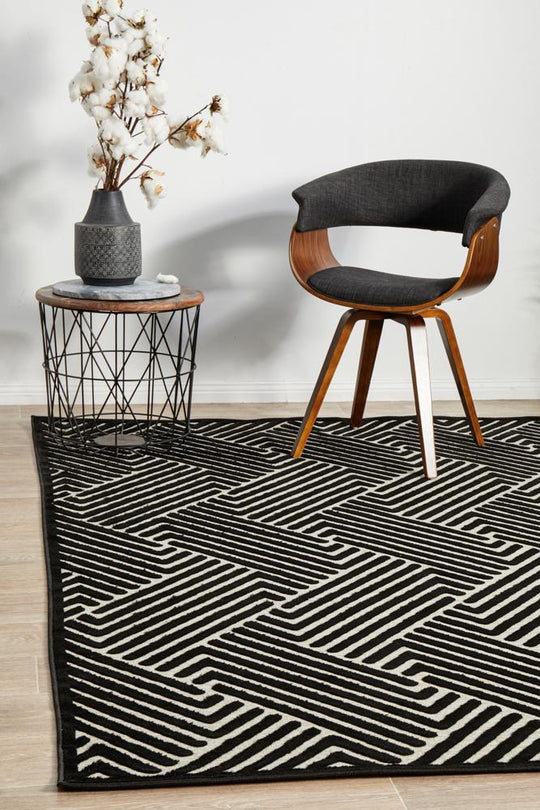 Aswan Cindy Black & Gold Rug