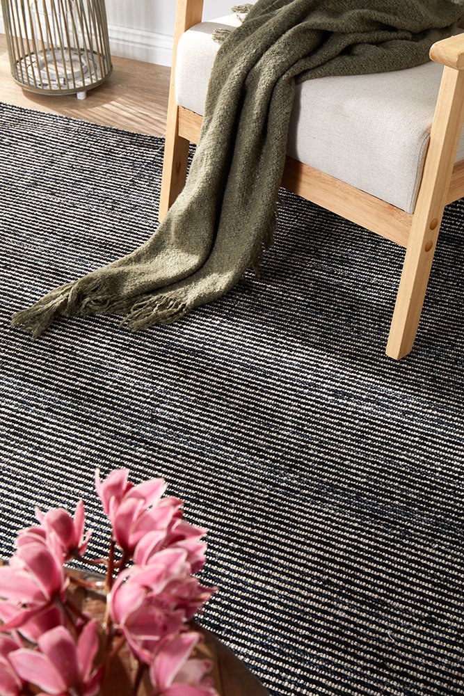 Kiya  Hand Loomed Black Rug
