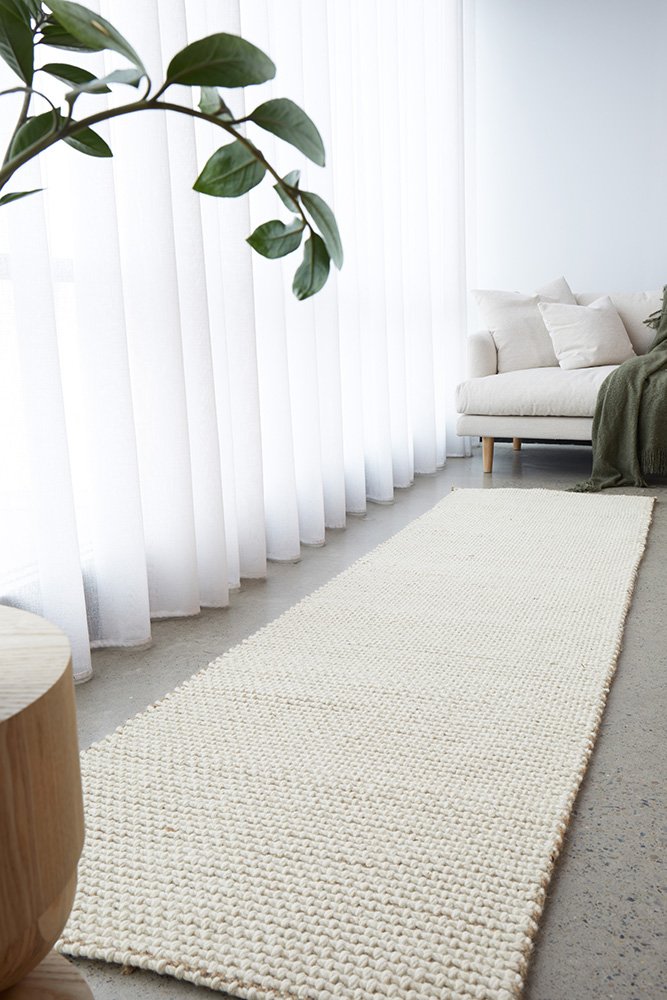 Hand Loomed Wool and Jute Cream Rug-