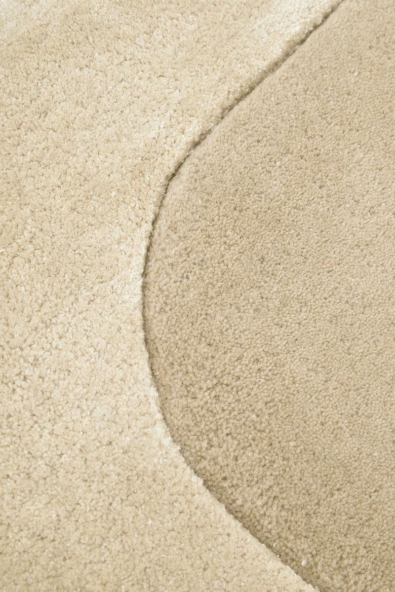 Hand-Tufted NZ Wool & Viscose Husk Rug