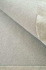 Hand-Tufted NZ Wool & Viscose Silver Rug