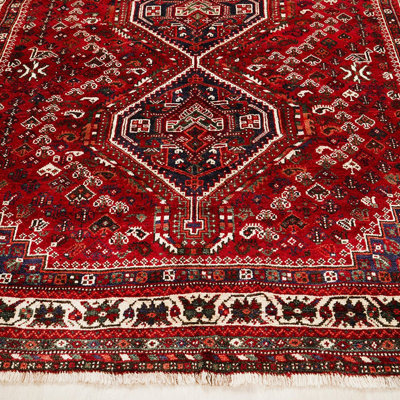 SHIRAZ HAND KNOTTED PERSIAN RUG