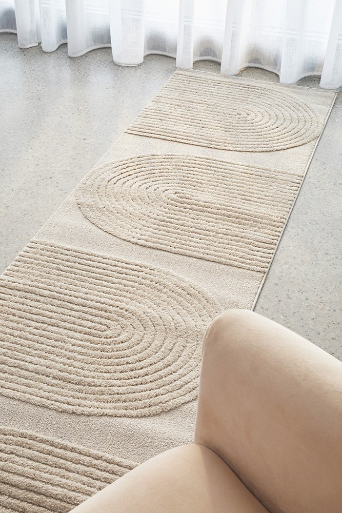 CONTEMPORARY PLAIN & TEXTURED ABBEY BEIGE RUG RUNNER