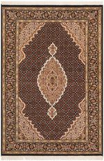 INDIAN HAND KNOTTED WOOL RUG 182X123CM