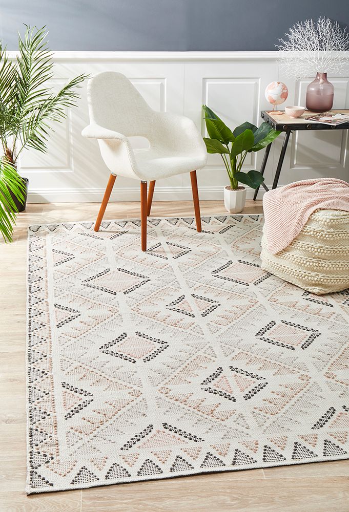 Ishita Hand-loomed Wool Rug Multi
