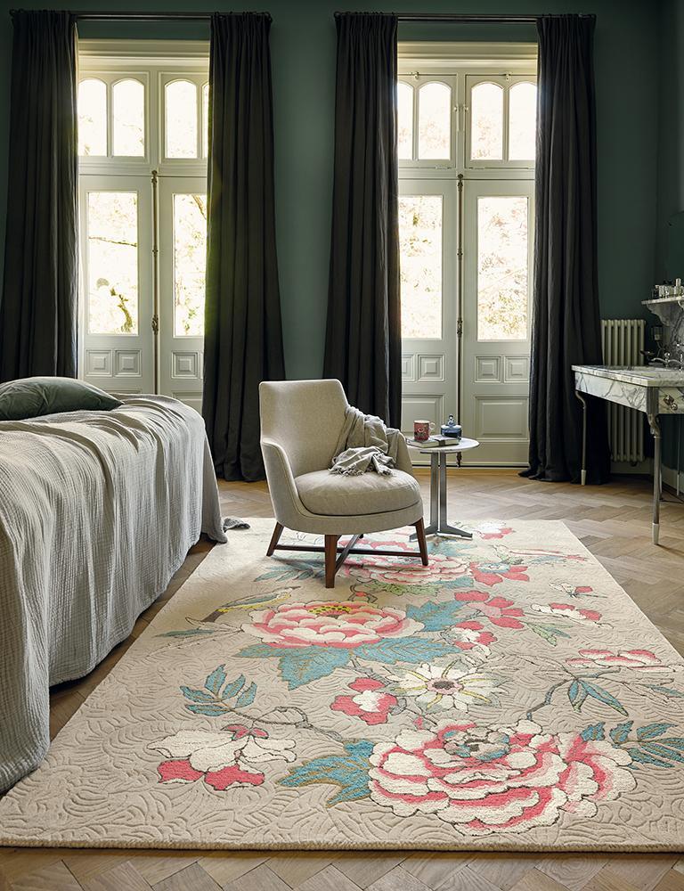 Paeonia Blush Rugs 37902 by Wedgwood