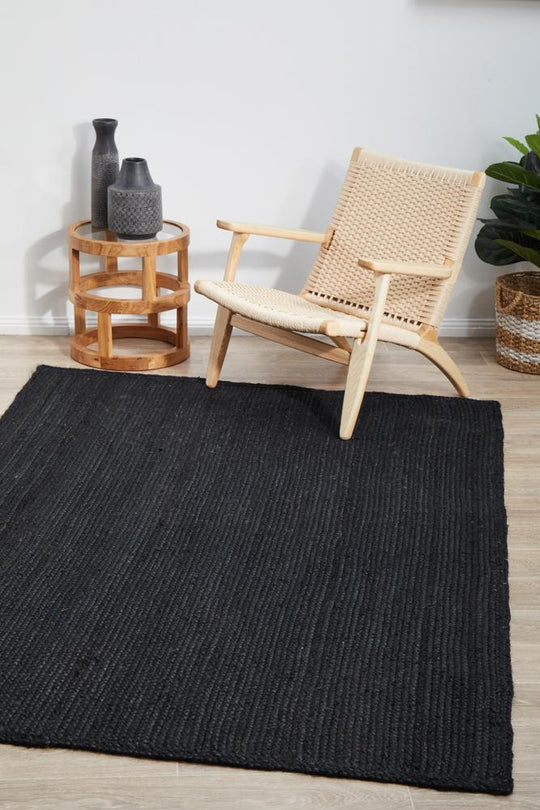 Mumbai Black Rug