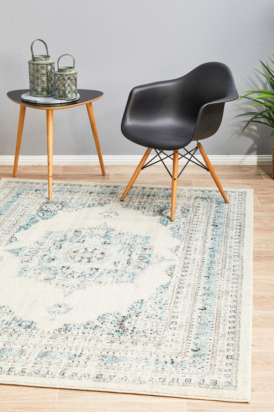 Tina 922 White Rug