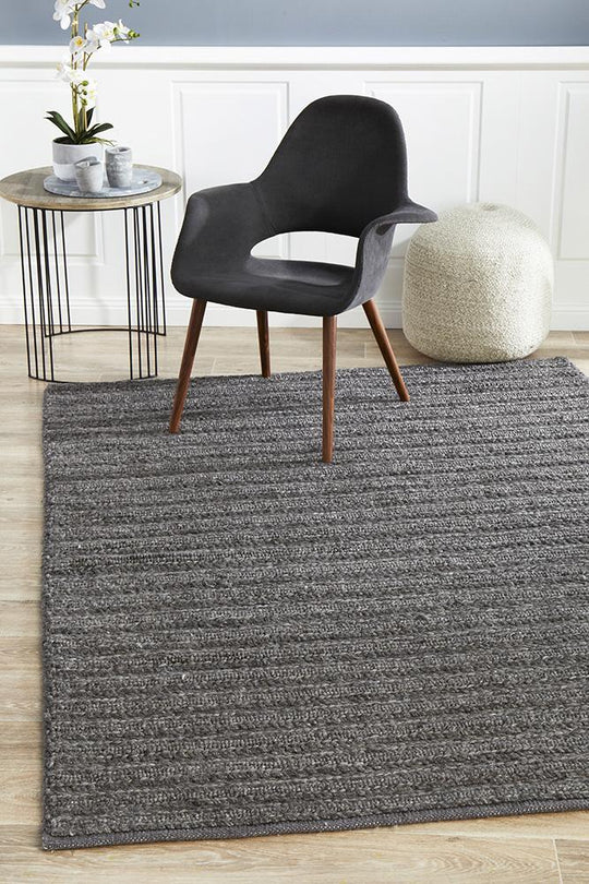 Aamani Handwoven  Charcoal Rug