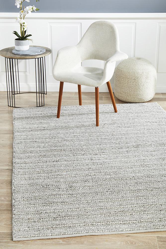 Aamani Handwoven  Silver Rug