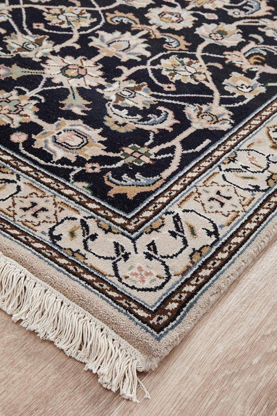 Indian Naein 9042 Navy 596x77CM