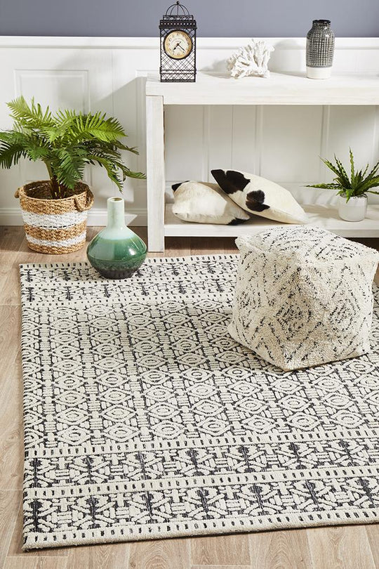 Luna Adonis Ivory Black Rug-255X155 CM