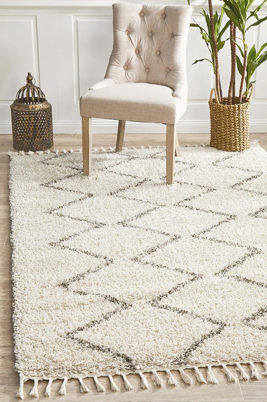 Lily  Fringed Natural Rug