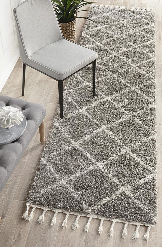Bella fringed Grey Runner Rug
