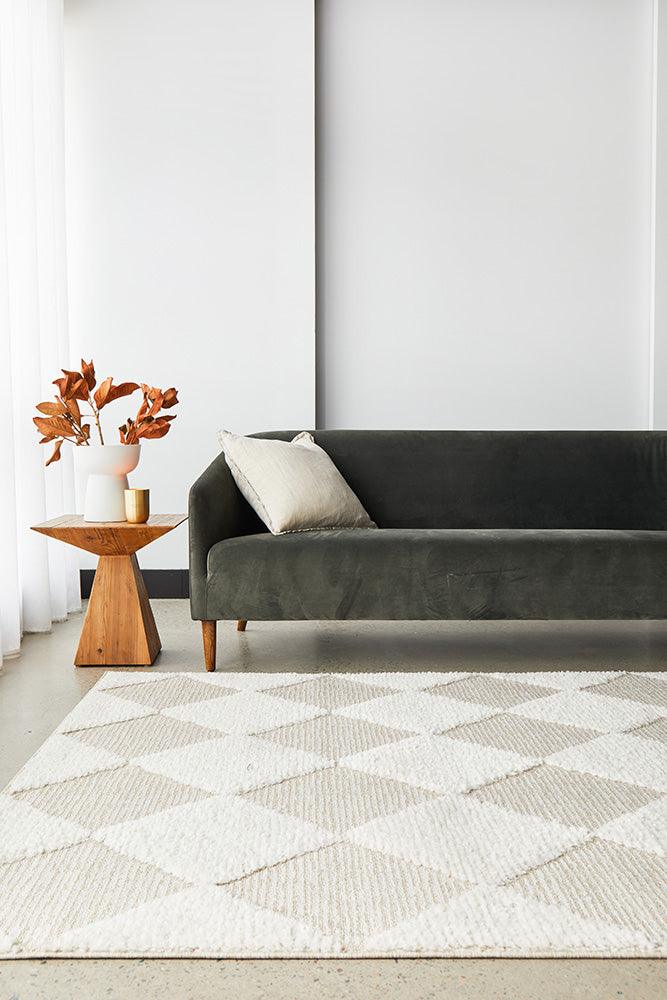 Melodious Yuri Natural Rug