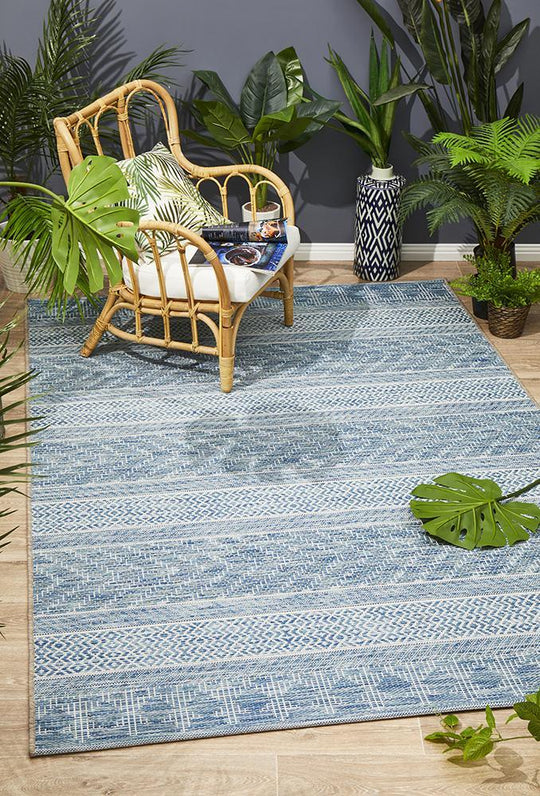Terrace Urban Rug Blue